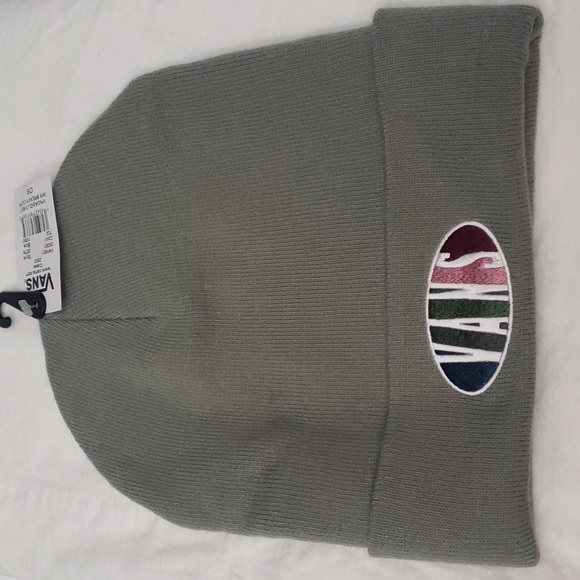 NWT Vans Off The Wall Women's Breakin Curfew II Beanie In Frost Gray Onesize - Picture 10 of 11